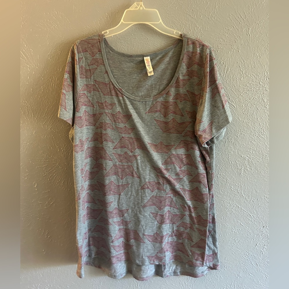 Short Sleeve Lularoe Pattern shirt